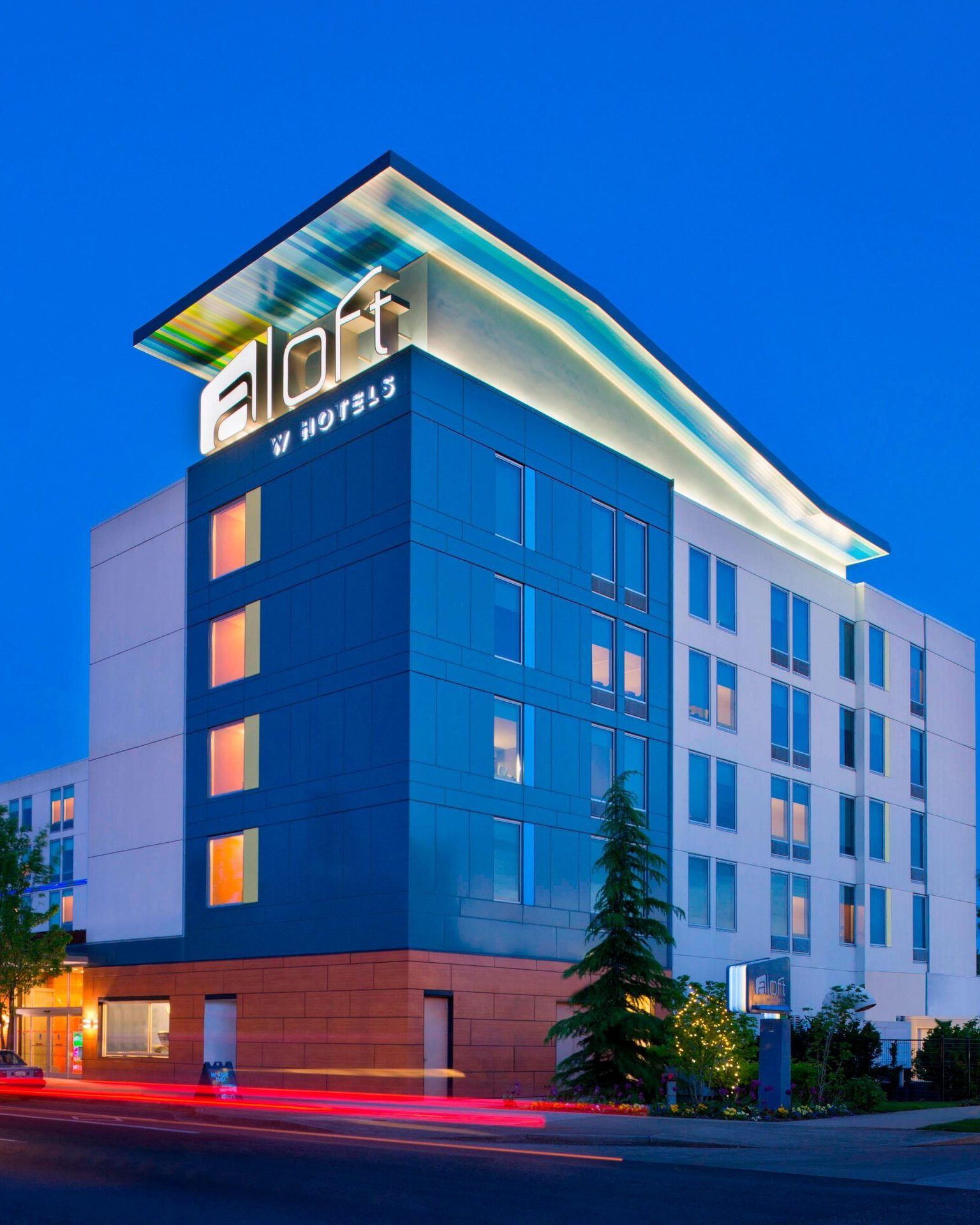 Aloft Portland Airport at Cascade Station The Official Guide to Portland