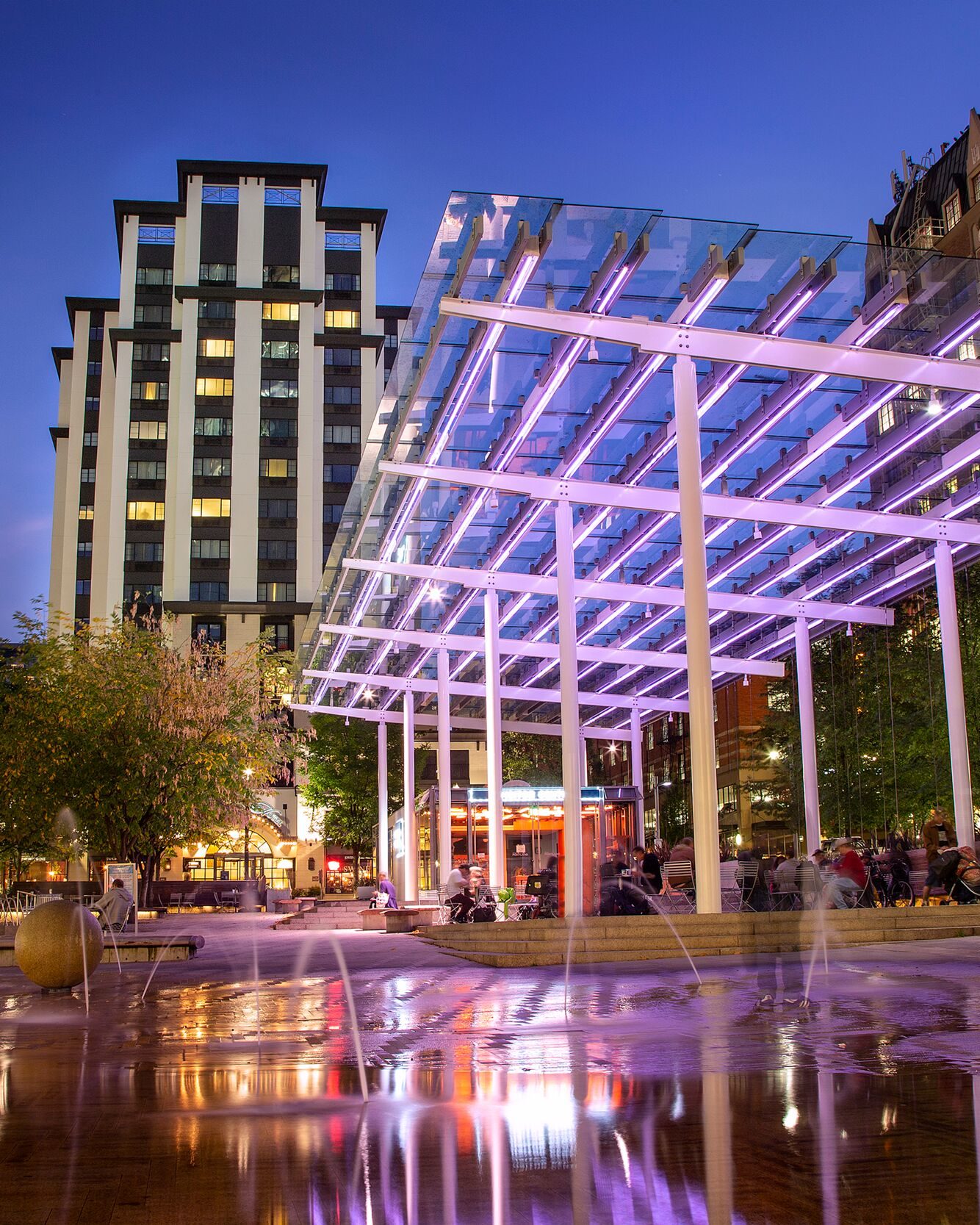 Paramount Hotel | The Official Guide to Portland