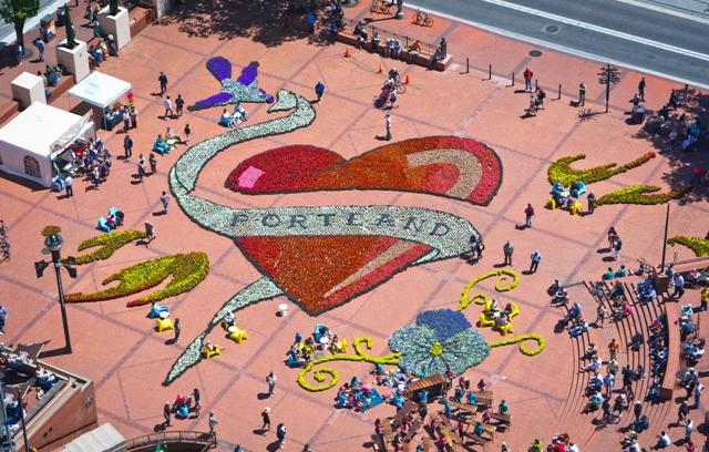 Photo of Pioneer Courthouse Square